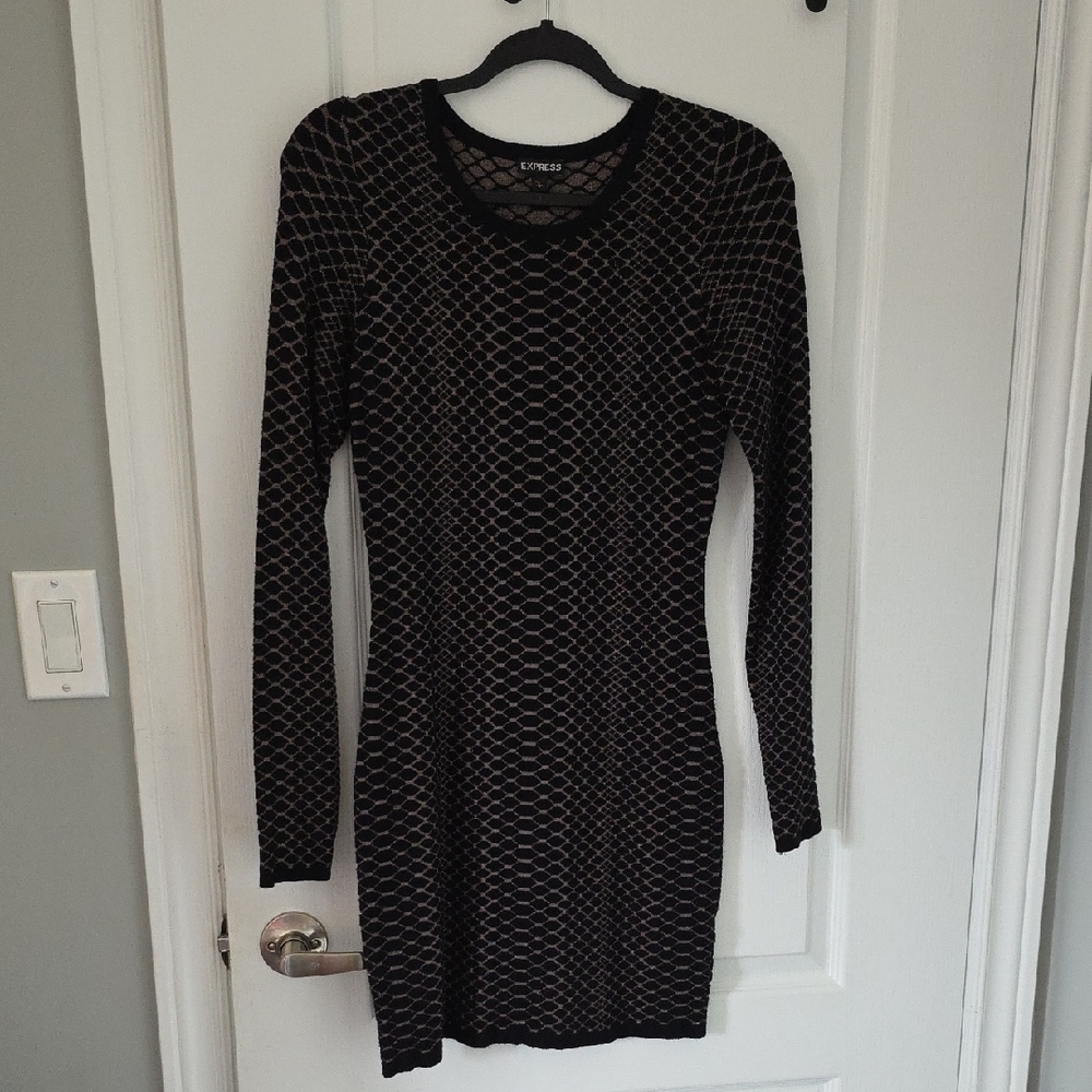 Express Black and Beige Long Sleeve KNIT Dress